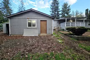 140 SE Fuchsia Ave, Shelton, WA 98584 - Photo 6