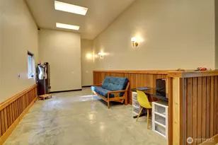 8121 103rd Pl NE, Marysville, WA 98270 - Photo 4