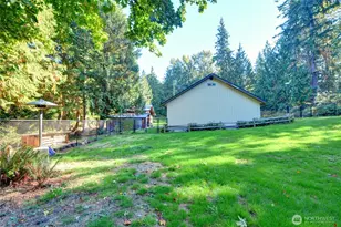 8121 103rd Pl NE, Marysville, WA 98270 - Photo 16