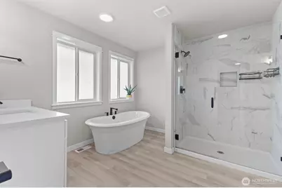 12910 187th Avenue E, Bonney Lake, WA 98391 - Photo 14