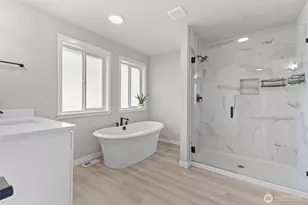 12910 187th Ave E, Bonney Lake, WA 98391 - Photo 14