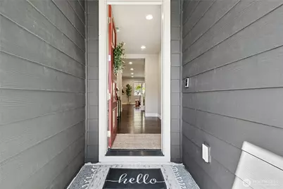 2238 100th Drive SE, Lake Stevens, WA 98258 - Photo 2