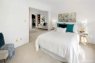 2636 Mayfair Ave N, Seattle, WA 98109 - Photo 14