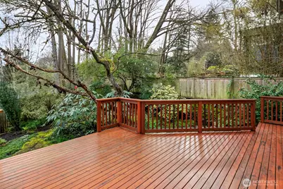 2636 Mayfair Ave N, Seattle, WA 98109 - Photo 26