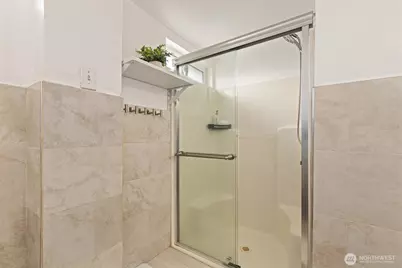 12067 Renton Avenue S, Seattle, WA 98178 - Photo 24