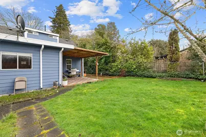 12067 Renton Avenue S, Seattle, WA 98178 - Photo 30