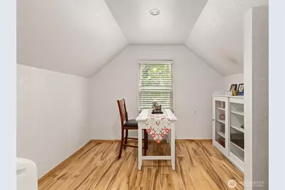 12067 Renton Avenue S, Seattle, WA 98178 - Photo 22