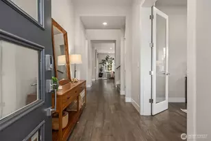 8722 NE Winslow Grove Ct, Bainbridge Island, WA 98110 - Photo 2