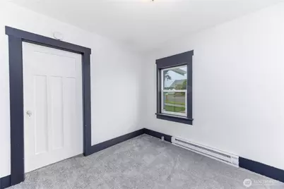 734 W 4th St, Port Angeles, WA 98363 - Photo 24