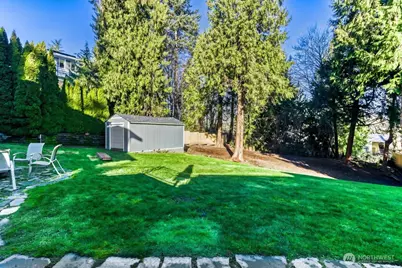 10020 SE 7th Street, Bellevue, WA 98004 - Photo 26
