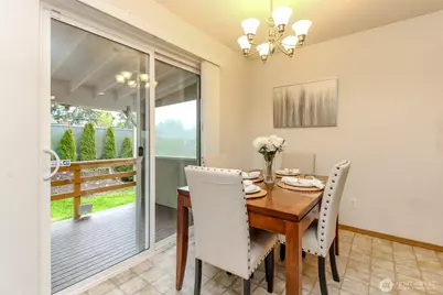 602 E 68th Street, Tacoma, WA 98404 - Photo 6