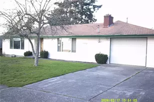1550 NE 8th Ave, Oak Harbor, WA 98277 - Photo 1