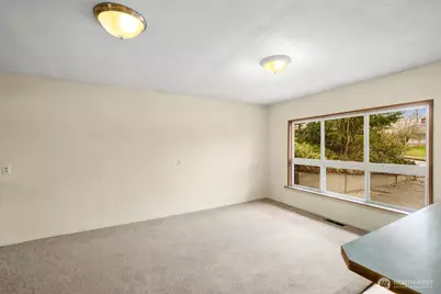 2108 E 24th Street, Bremerton, WA 98310 - Photo 12