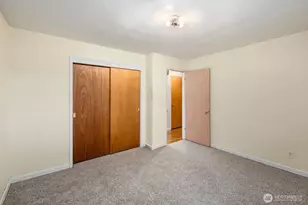 2108 E 24th St, Bremerton, WA 98310 - Photo 20
