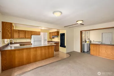 2108 E 24th Street, Bremerton, WA 98310 - Photo 16