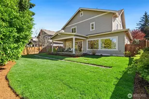 10610 NE 28th St, Bellevue, WA 98004 - Photo 30