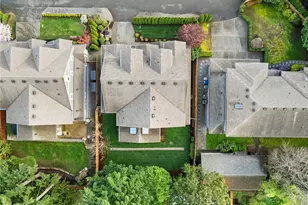 10610 NE 28th St, Bellevue, WA 98004 - Photo 32