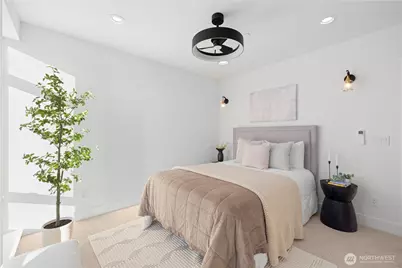 359 NW 76th Street, Seattle, WA 98117 - Photo 10