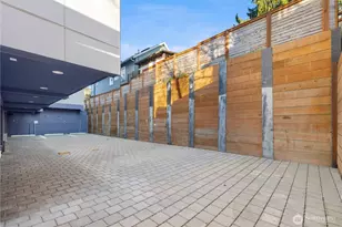 359 NW 76th St, Seattle, WA 98117 - Photo 24