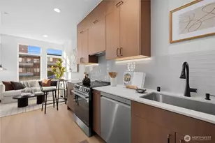 359 NW 76th St, Seattle, WA 98117 - Photo 8