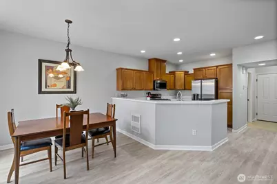 15405 35th Avenue W #34H, Lynnwood, WA 98037 - Photo 4