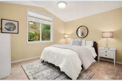 4020 Lake Washington Boulevard SE, Bellevue, WA 98006 - Photo 22