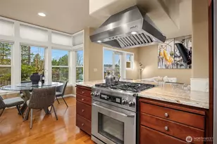 4020 Lake Washington Blvd SE, Bellevue, WA 98006 - Photo 6