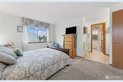 915 129th Street Ct E, Tacoma, WA 98445 - Photo 14