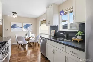 8106 39th Ave SW, Seattle, WA 98136 - Photo 14