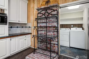 8220 37th St Ct E, Edgewood, WA 98371 - Photo 12