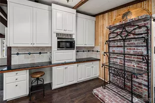 8220 37th St Ct E, Edgewood, WA 98371 - Photo 12