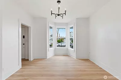 618 S Oakes Street, Tacoma, WA 98405 - Photo 4