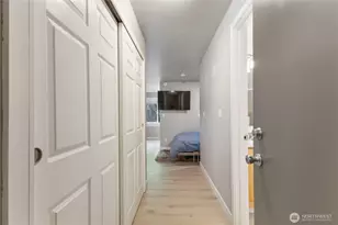 705 E Republican St, Seattle, WA 98102 - Photo 4