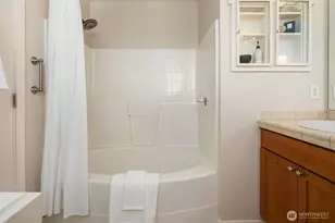 5950 31st Ave SW, Seattle, WA 98126 - Photo 24
