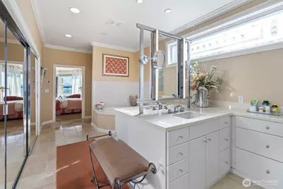 7305 Soundview Drive #702, Gig Harbor, WA 98335 - Photo 20