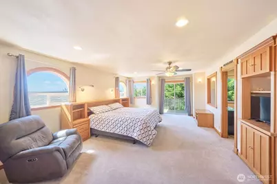 238 25th Street NW, Long Beach, WA 98631 - Photo 18