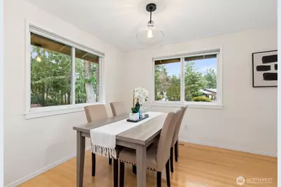 2855 245th Place SE, Sammamish, WA 98075 - Photo 6