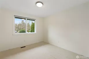 2855 245th Pl SE, Sammamish, WA 98075 - Photo 14