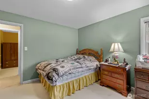 929 NW 59th St, Seattle, WA 98107 - Photo 14