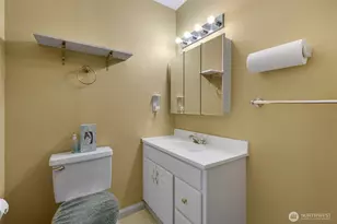 929 NW 59th St, Seattle, WA 98107 - Photo 30