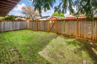 736 N 104th Street, Seattle, WA 98133 - Photo 36