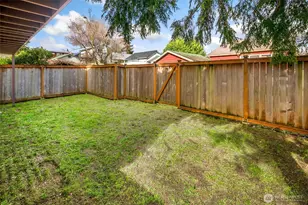 736 N 104th St, Seattle, WA 98133 - Photo 36