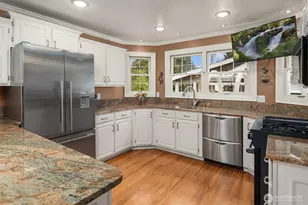 17409 113th Ave NE, Bothell, WA 98011 - Photo 16