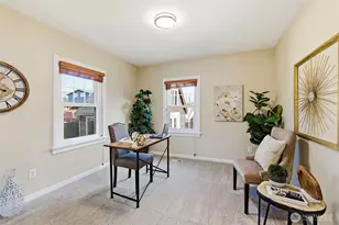 8722 Hamlet Ave S, Seattle, WA 98118 - Photo 20