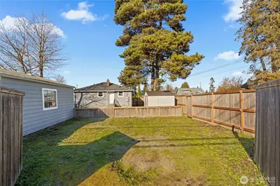 832 E 56th Street, Tacoma, WA 98404 - Photo 18