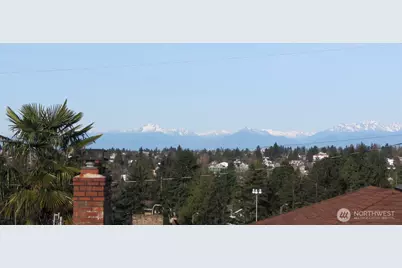 8218 2nd Avenue NE #B, Seattle, WA 98115 - Photo 34