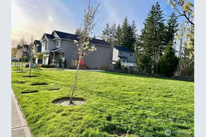 19835 152nd Street Ct E #08, Bonney Lake, WA 98391 - Photo 4