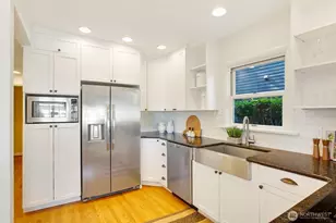 1702 Lake Washington Blvd, Seattle, WA 98122 - Photo 10