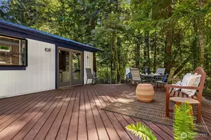 5836 Battle Point Dr NE, Bainbridge Island, WA 98110 - Photo 26