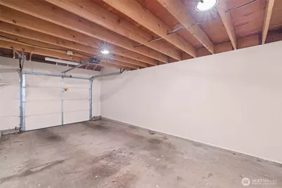 4202 Factoria Blvd SE #D2, Bellevue, WA 98006 - Photo 34